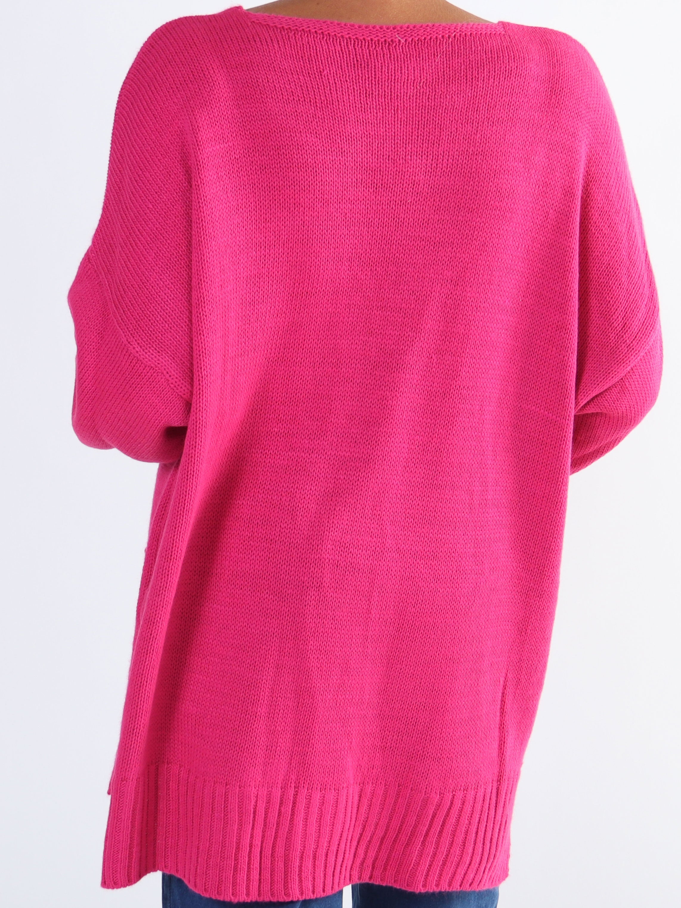 Shaima - Simpel plus sized tröja med fickor